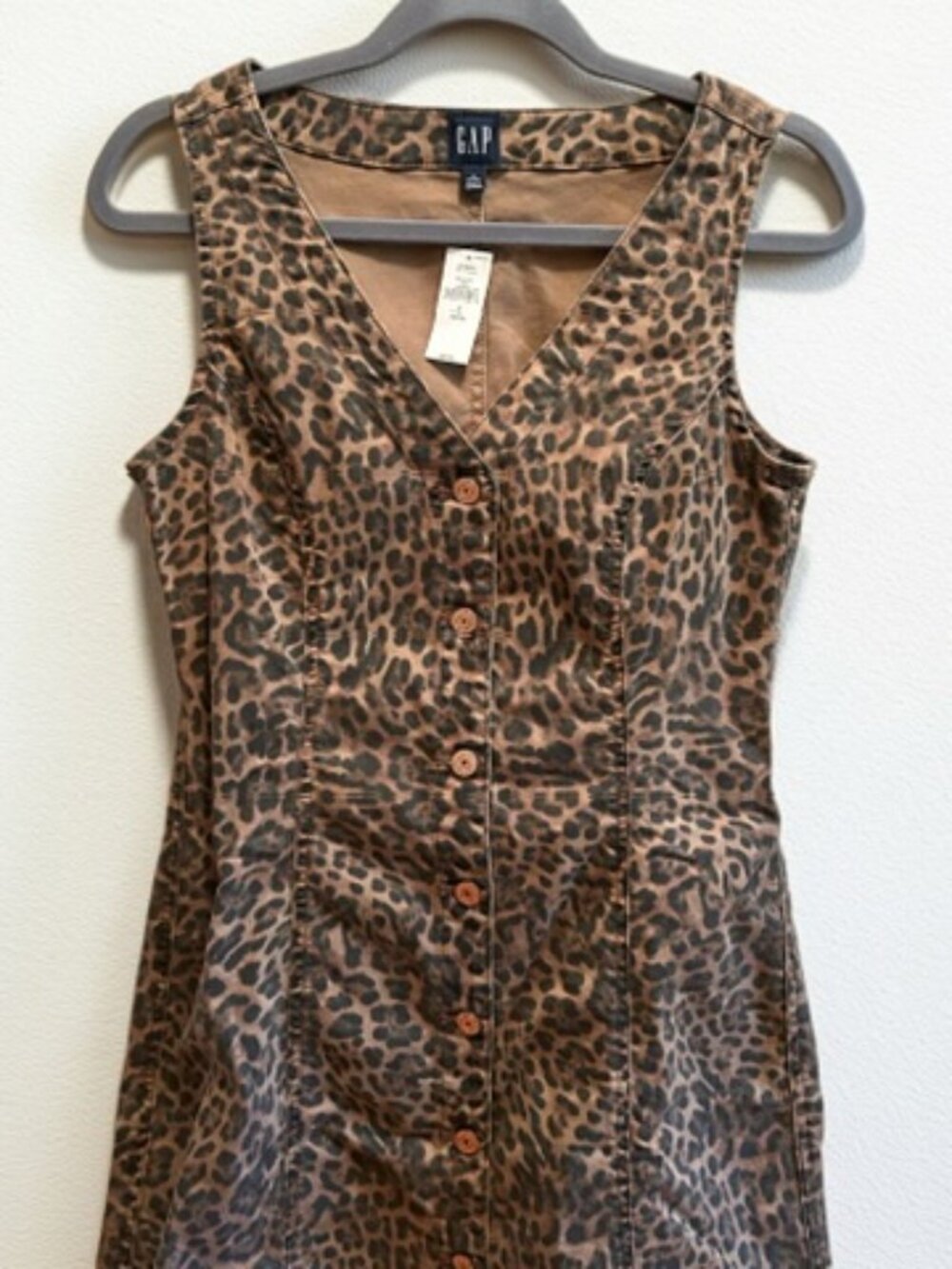 GAP size petite small leopard print denim